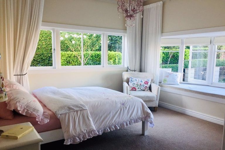 Photo of property in 48d Awaruku Road, Torbay, Auckland, 0630