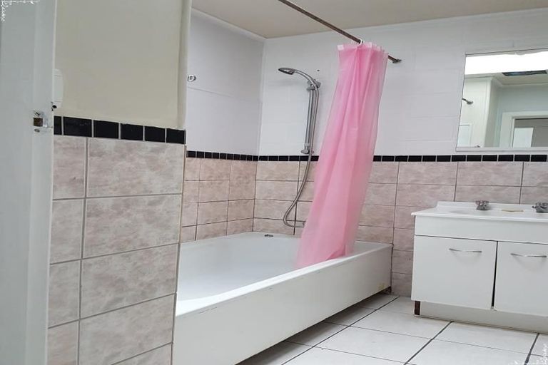 Photo of property in 6/23 Paratai Crescent, Woodhill, Whangarei, 0110