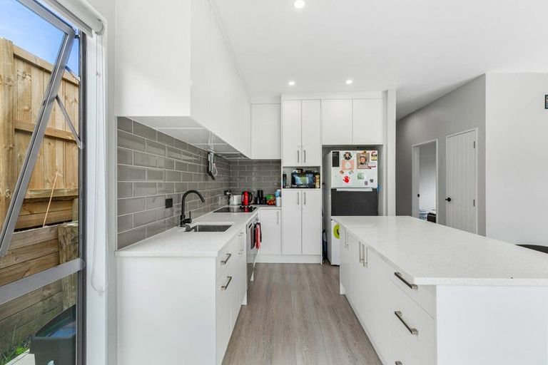 Photo of property in 20 Rongomai Street, Helensville, 0800