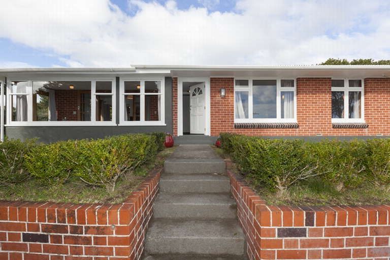 Photo of property in 19 Pingau Street, Paekakariki, 5034