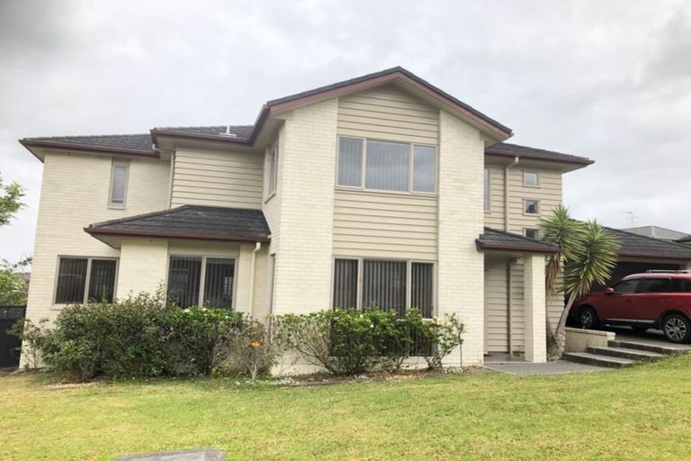 Photo of property in 114a Jeffs Road, Flat Bush, Auckland, 2016