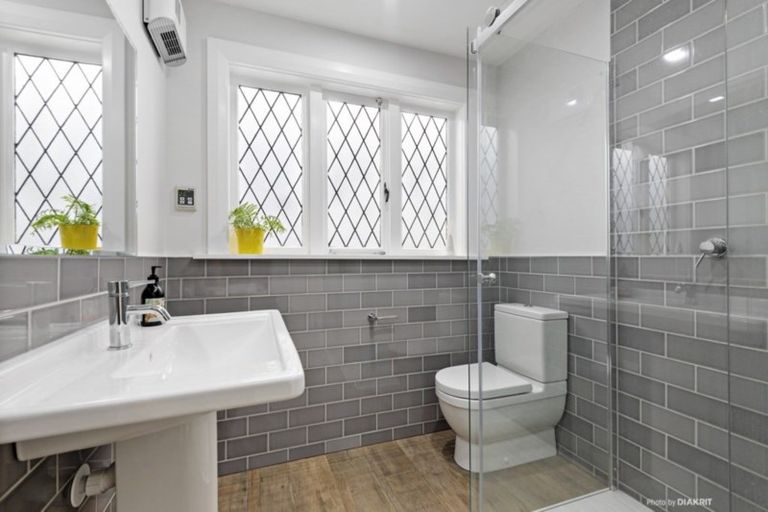 Photo of property in 29 Grant Road, Thorndon, Wellington, 6011