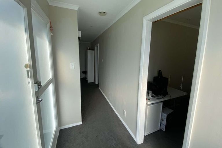 Photo of property in 6 Rainey Grove, Taita, Lower Hutt, 5011