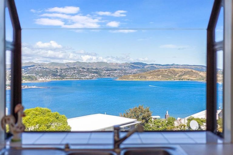 Photo of property in 26 Ogilvy Terrace, Plimmerton, Porirua, 5026