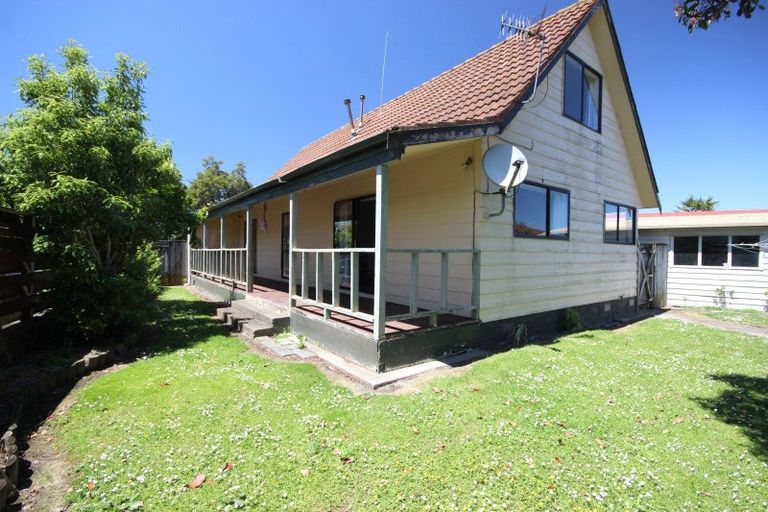 Photo of property in 15 Jupiter Street, Milson, Palmerston North, 4414