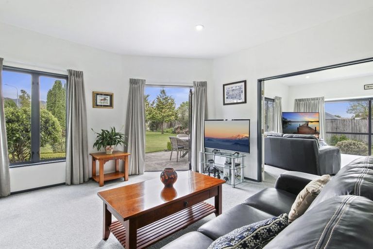 Photo of property in 1 Olivea Place, Oxford, 7430