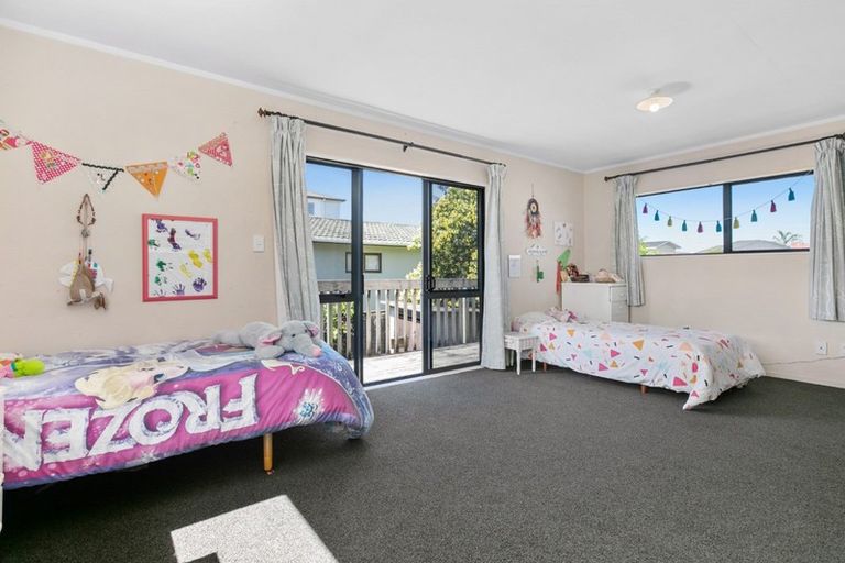 Photo of property in 5b Topaz Drive, Papamoa Beach, Papamoa, 3118