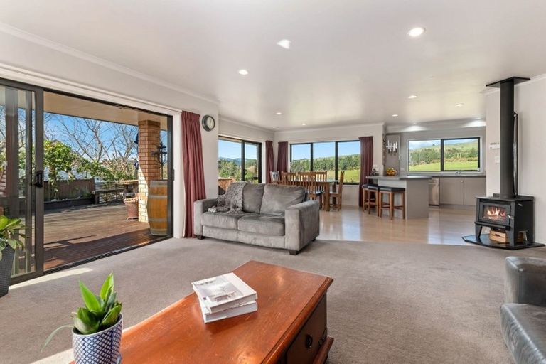 Photo of property in 4 Florey Heights, Springfield, Rotorua, 3015