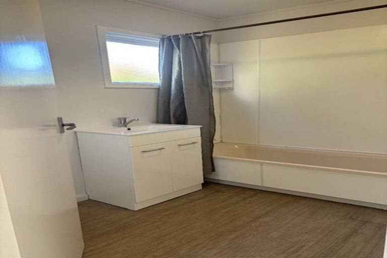 Photo of property in 55 Hatton Street, Karori, Wellington, 6012