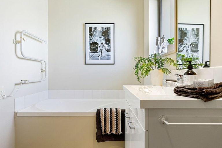 Photo of property in 21 Seddon Street, Rangiora, 7400