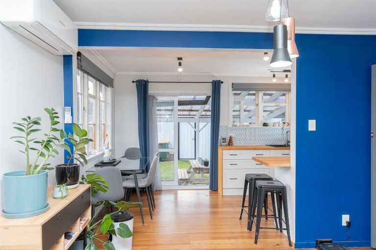 Photo of property in 11 Willis Street, Bader, Hamilton, 3206