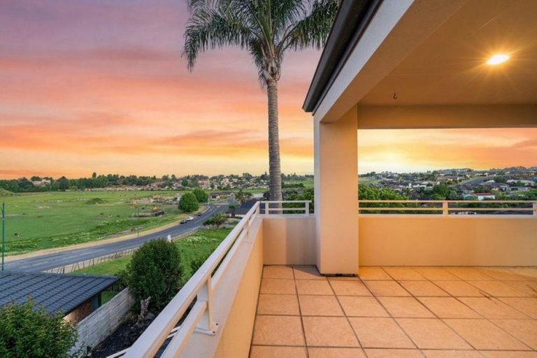 Photo of property in 48 Oxford Street, Te Puke, 3119