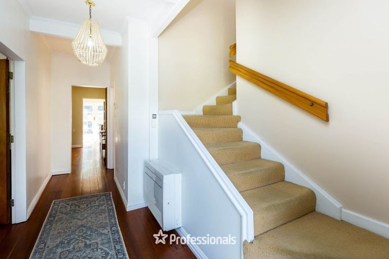 Photo of property in 5 Pempsey Street, Silverstream, Upper Hutt, 5019