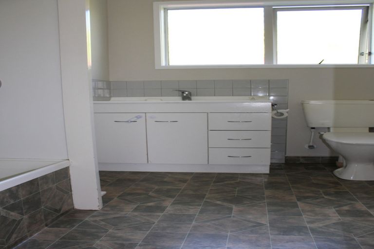 Photo of property in 11a Dallas Place, Leamington, Cambridge, 3432