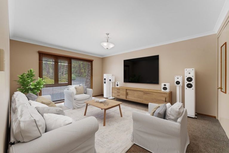 Photo of property in 47 Whakamoenga Point, Acacia Bay, Taupo, 3385