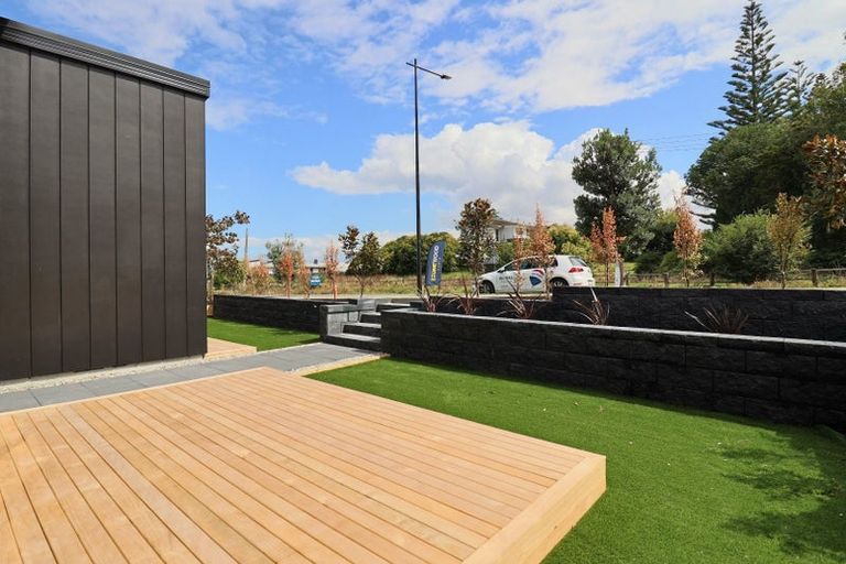 Photo of property in 236 Park Estate Road, Rosehill, Papakura, 2113