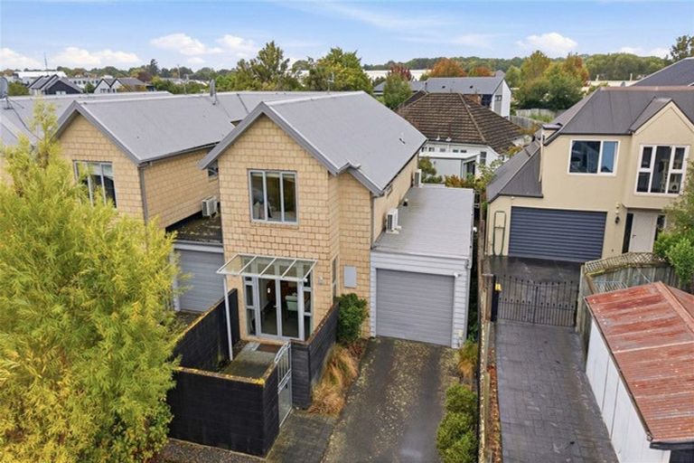 Photo of property in 90a Mandeville Street, Riccarton, Christchurch, 8011