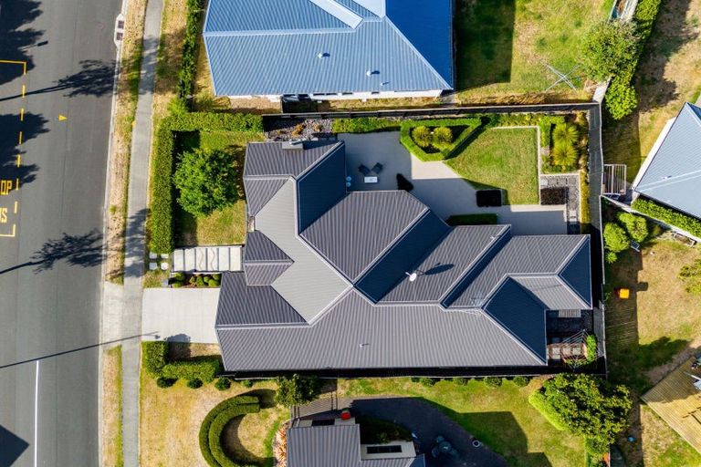 Photo of property in 51 Saint James Drive, Huntington, Hamilton, 3210