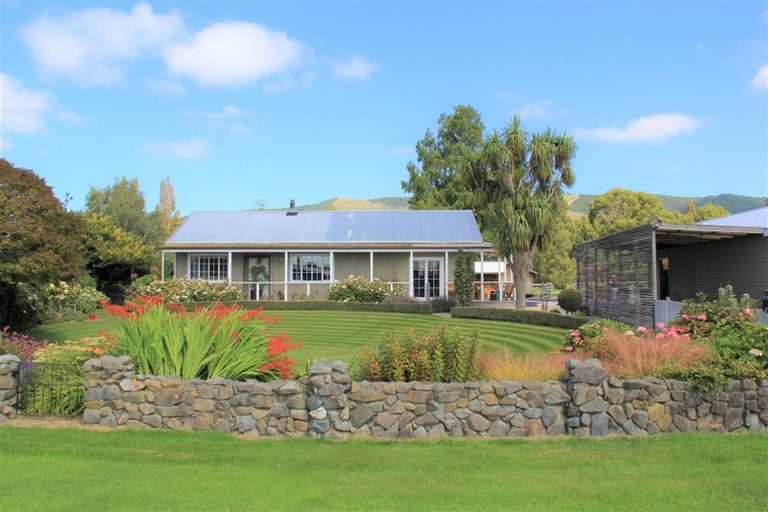 Photo of property in 61 Mill Road, Waimate, 7924
