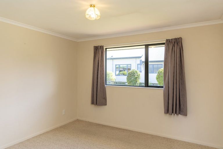 Photo of property in 5 Halton Street, East Gore, Gore, 9710