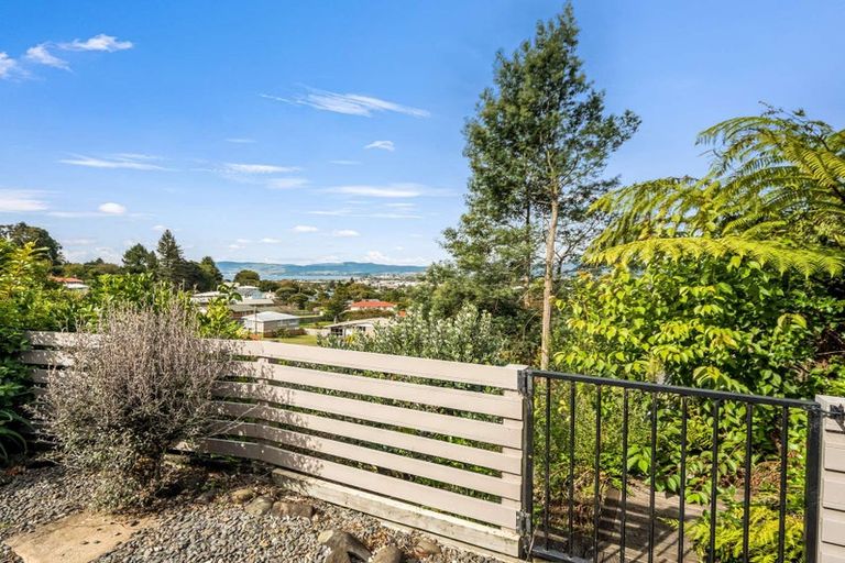 Photo of property in 71b Thomas Crescent, Western Heights, Rotorua, 3015
