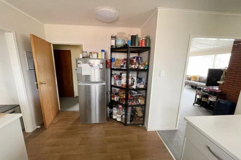 Photo of property in 33 Regent Street, Silverdale, Hamilton, 3216