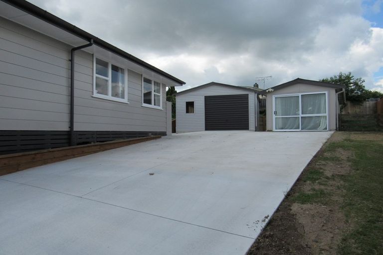 Photo of property in 2 Takahe Place, Tokoroa, 3420