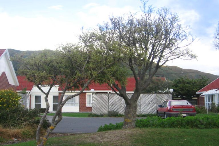 Photo of property in 4/62-64 Waiwhetu Road, Waiwhetu, Lower Hutt, 5010