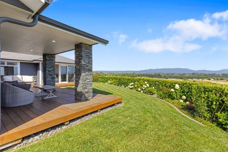 Photo of property in 9 Goldstone Place, Omokoroa, 3114