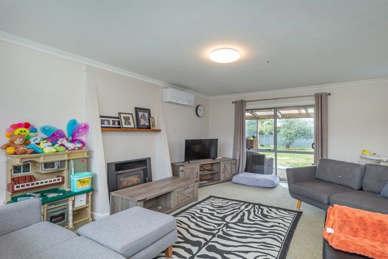 Photo of property in 11 Vogel Street, Shannon, 4821