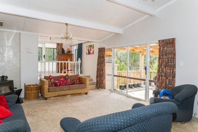 Photo of property in 8 Chamberlain Street, Dannevirke, 4930