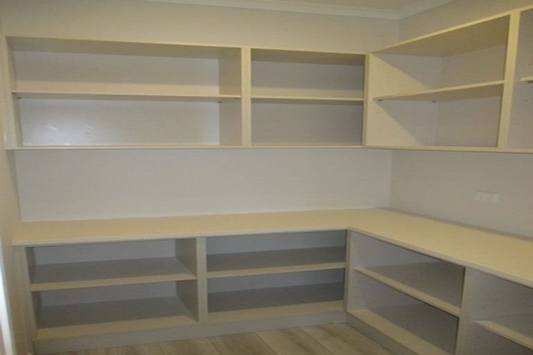 Photo of property in 11 Waireka Road, Rototuna North, Hamilton, 3210