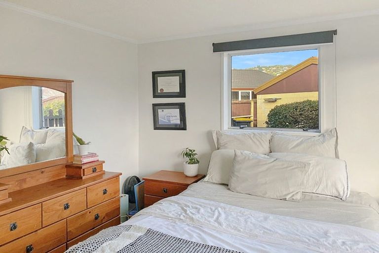 Photo of property in 15 Karen Lane, Beckenham, Christchurch, 8023