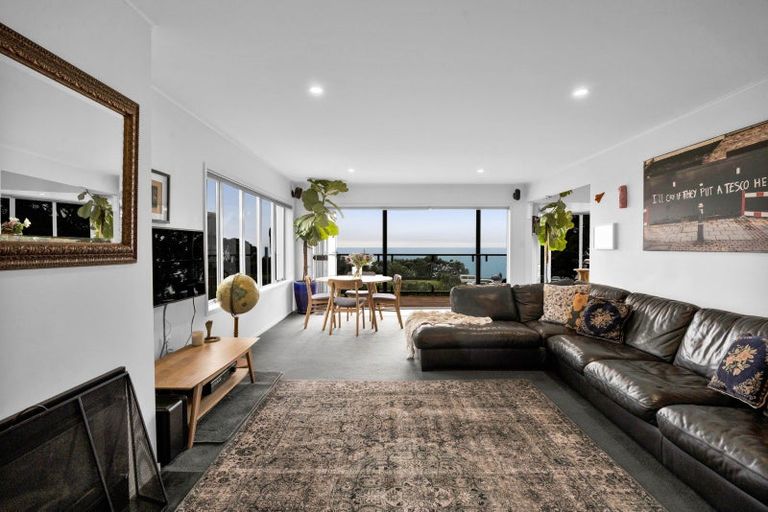 Photo of property in 36 Octavius Place, New Plymouth, 4312