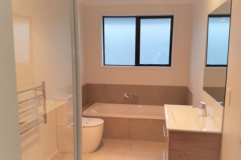 Photo of property in 2b Kauri Lane, Omokoroa, 3114