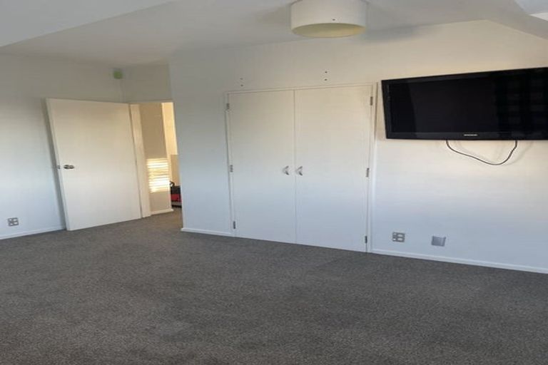 Photo of property in 1/218 Springfield Road, St Albans, Christchurch, 8014