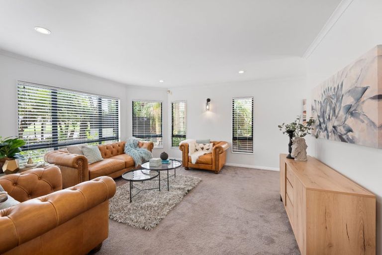Photo of property in 26 Gunner Drive, Te Atatu Peninsula, Auckland, 0610