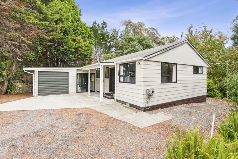 Photo of property in 6 Derham Road, Te Horo, Otaki, 5581
