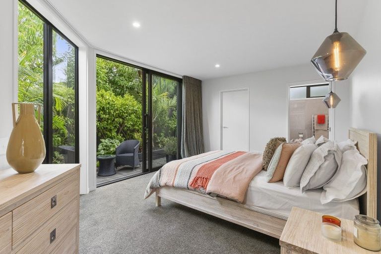 Photo of property in 1a Maleme Avenue, Belmont, Auckland, 0622