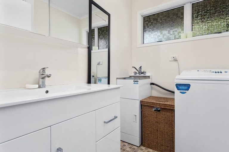 Photo of property in 16 Heale Street, Matata, Whakatane, 3194