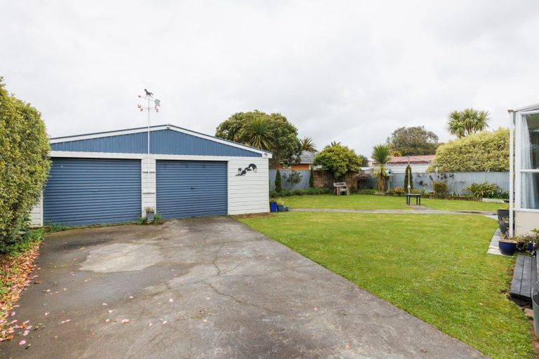 Photo of property in 10 Nairn Crescent, Awapuni, Palmerston North, 4412