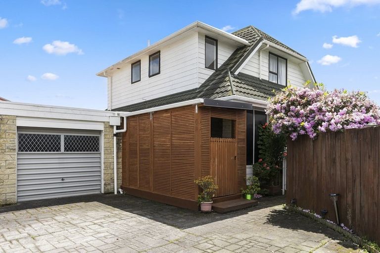 Photo of property in 50b Garden Road, Avalon, Lower Hutt, 5011