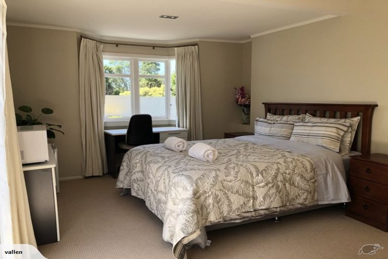 Photo of property in 73 Kowhai Road, Mairangi Bay, Auckland, 0630