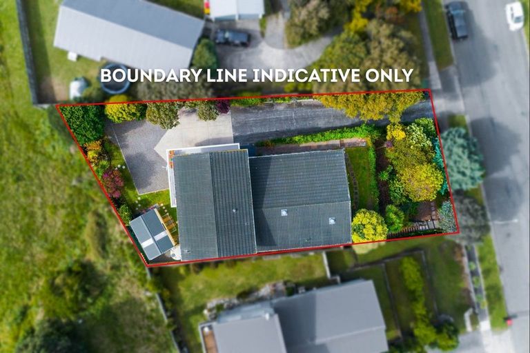 Photo of property in 67 Queens Road, Waikanae Beach, Waikanae, 5036