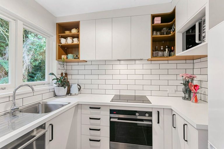 Photo of property in 2401 Homebush Road, Coalgate, 7673