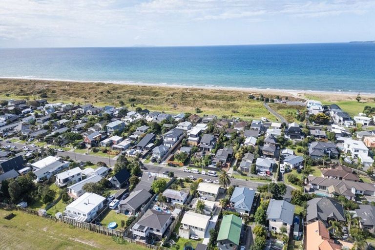 Photo of property in 116a Simpson Road, Papamoa Beach, Papamoa, 3118