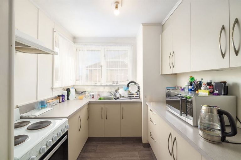 Photo of property in 67 Hoani Street, Northcote, Christchurch, 8052