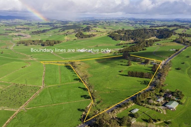 Photo of property in 84 Ocean View Road, Te Arai, Wellsford, 0974