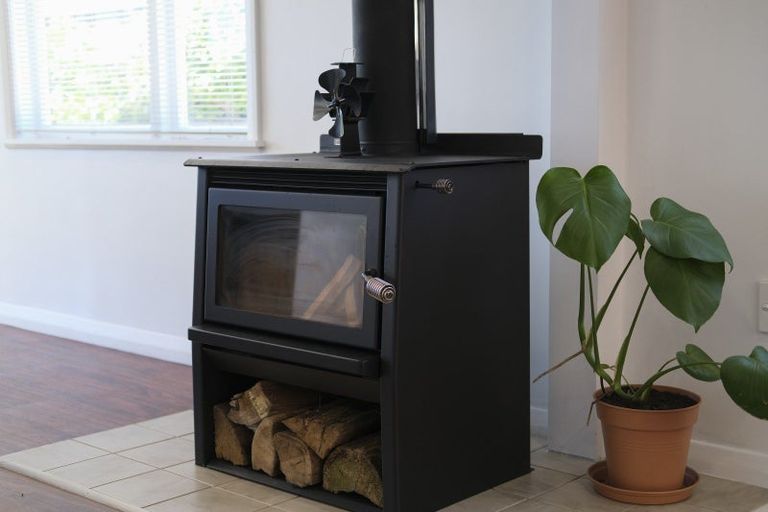 Photo of property in 23 Waterloo Street, Dannevirke, 4930