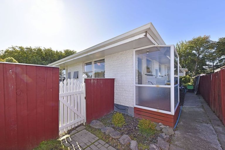 Photo of property in 1/132 Aldwins Road, Phillipstown, Christchurch, 8062